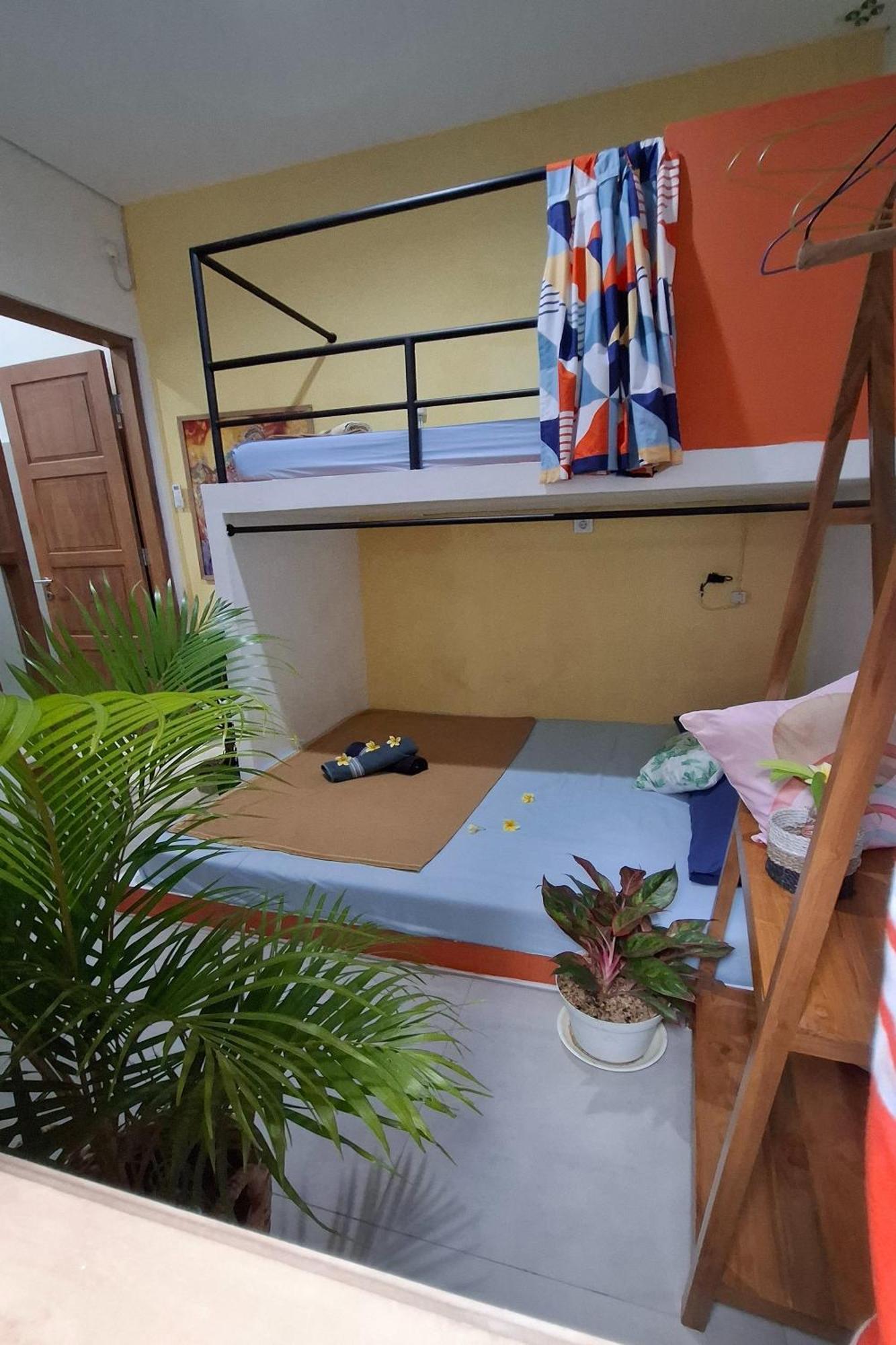 Homestay Bring In House *
