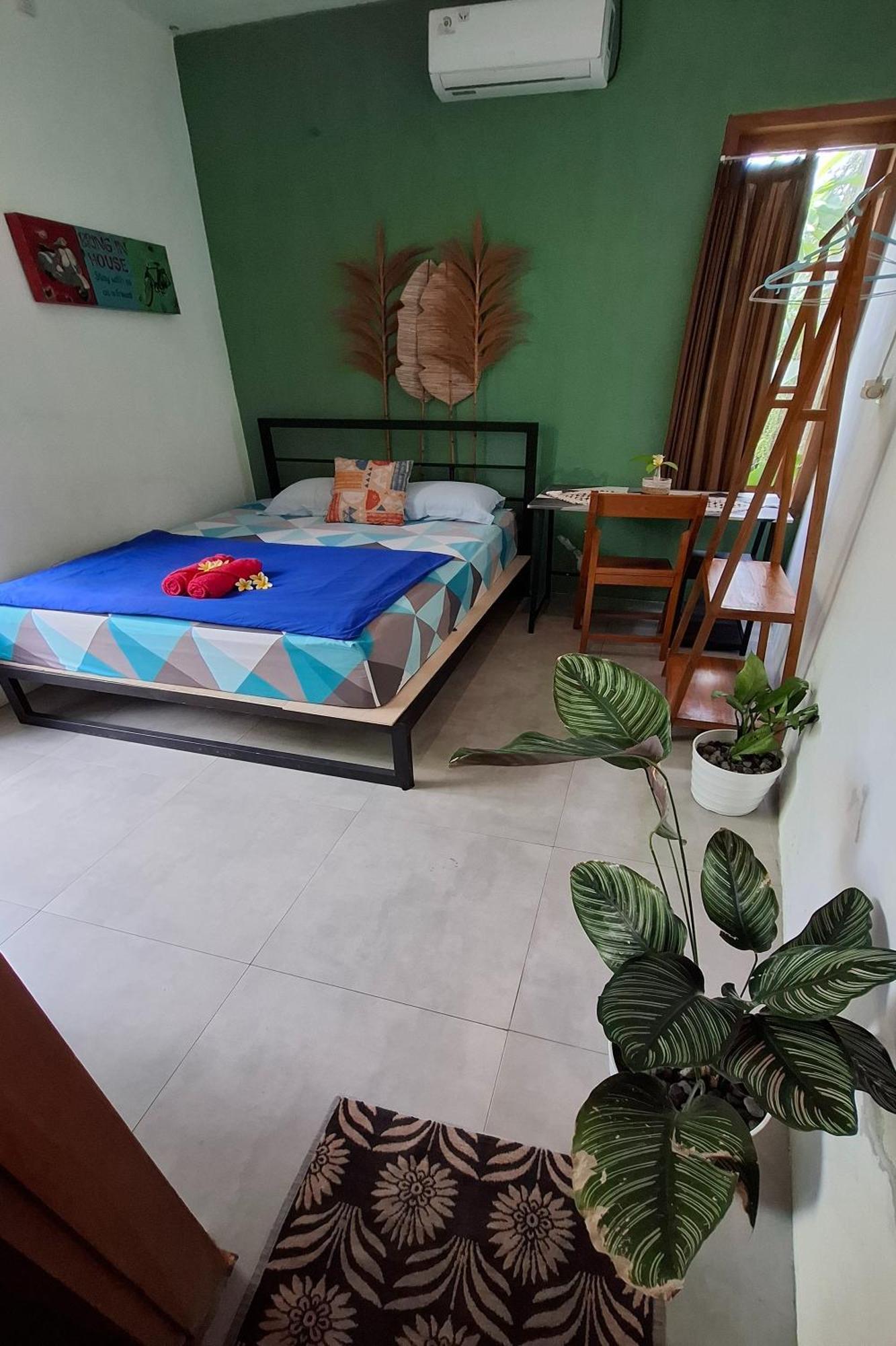 Bring In House Homestay *